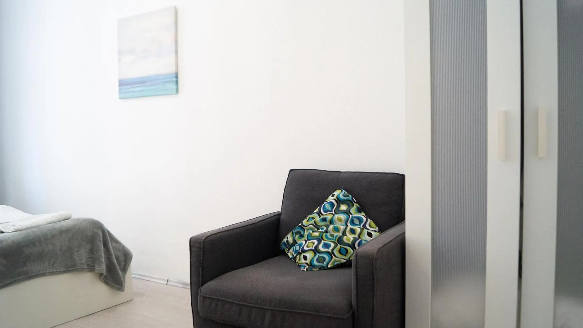 3 Elegant Apartments - Ideal For Long Stays Vienna 0*,  Austria